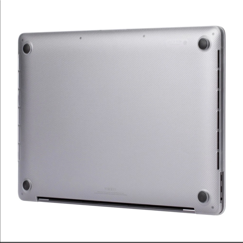 Incase 16 inch MacBook Pro clear case - Picture 5 of 7